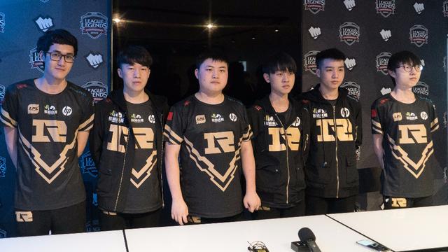 皇家马德里 皇家马德里