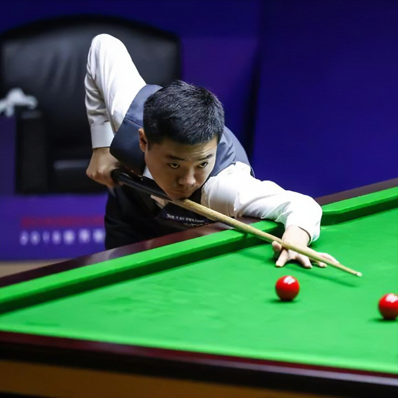 那不勒斯试 那不勒斯试