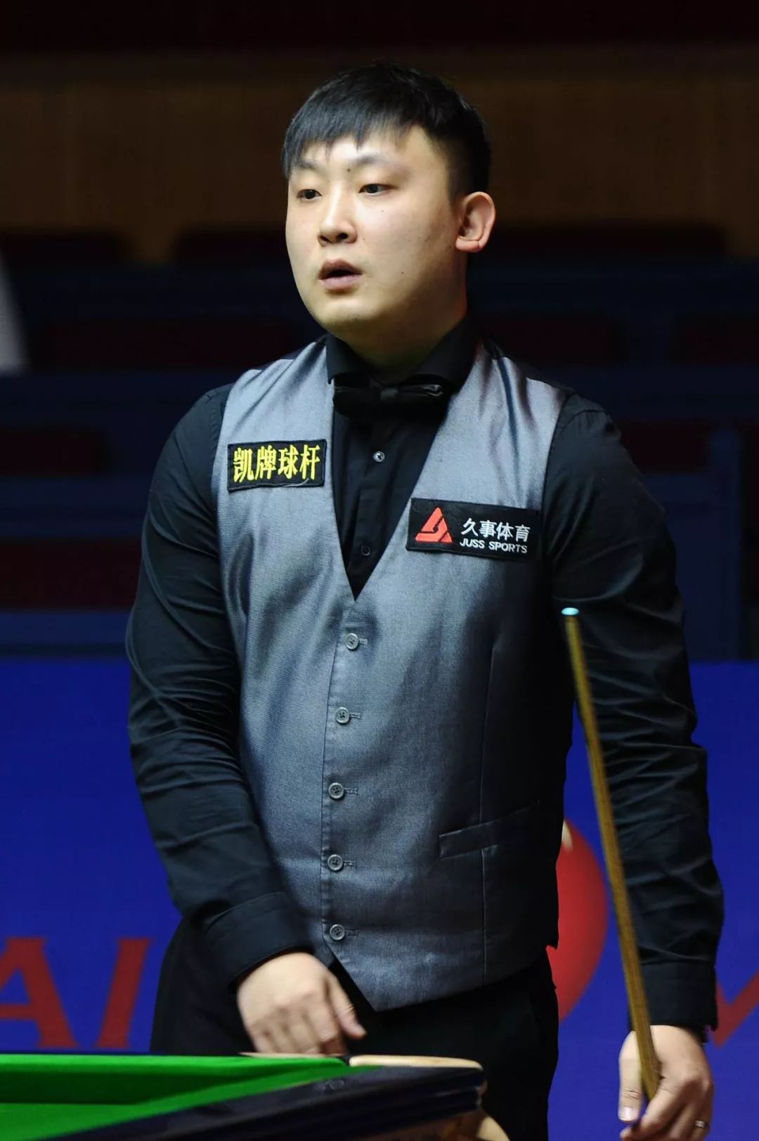 许多球迷对 许多球迷对