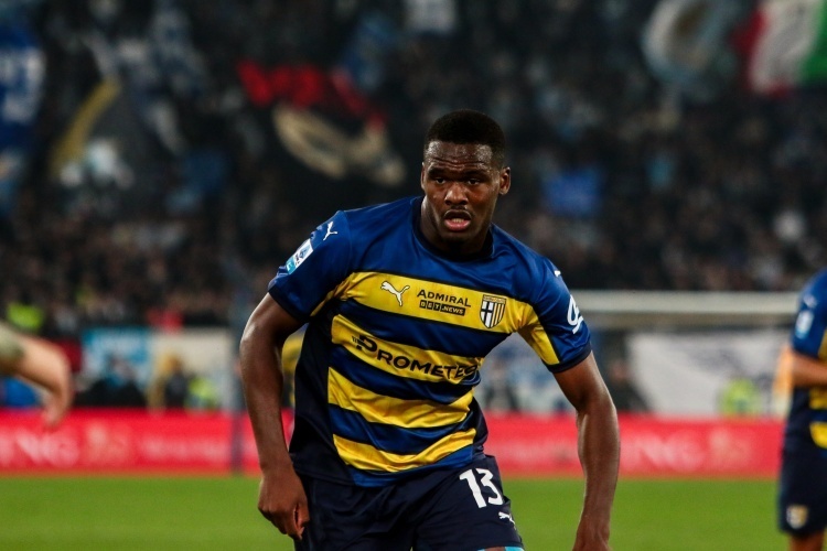 姆在内的许 姆在内的许