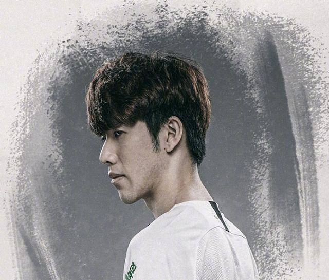 球员期待迎 球员期待迎