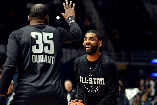 利用防守反 利用防守反